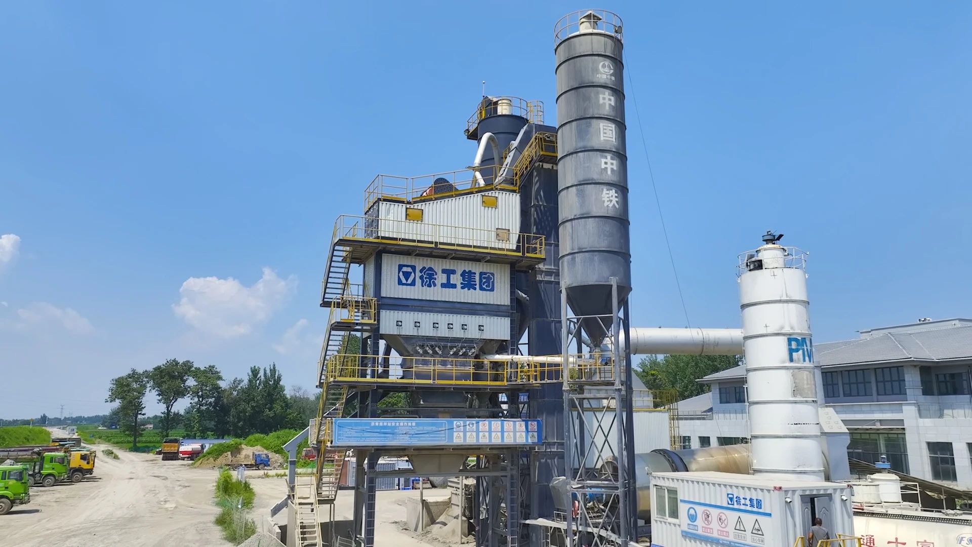 5000型！助力河南高速建設(shè)！