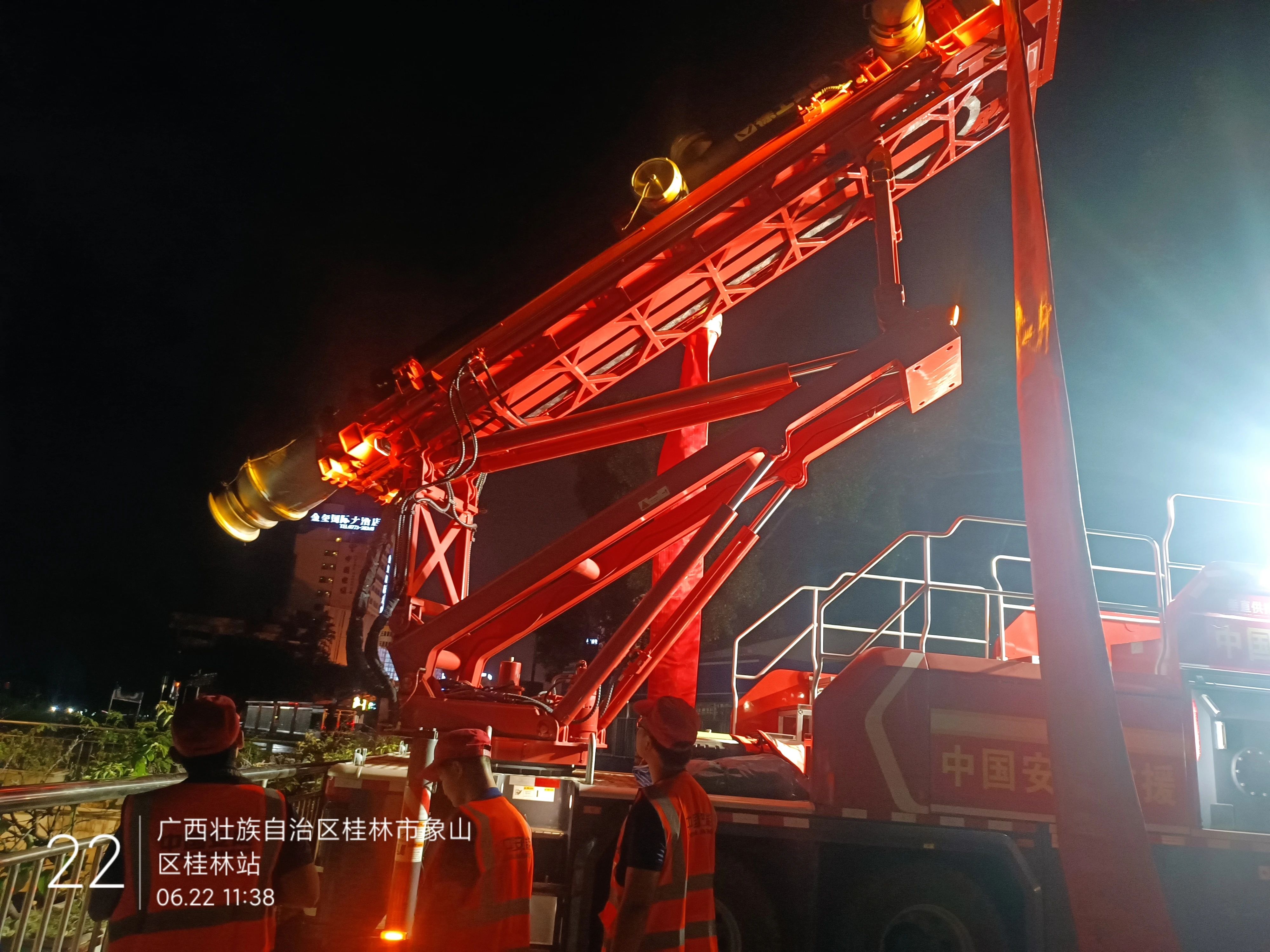 桂林洪水！徐工多臺排澇應(yīng)急裝備全力迎戰(zhàn)!