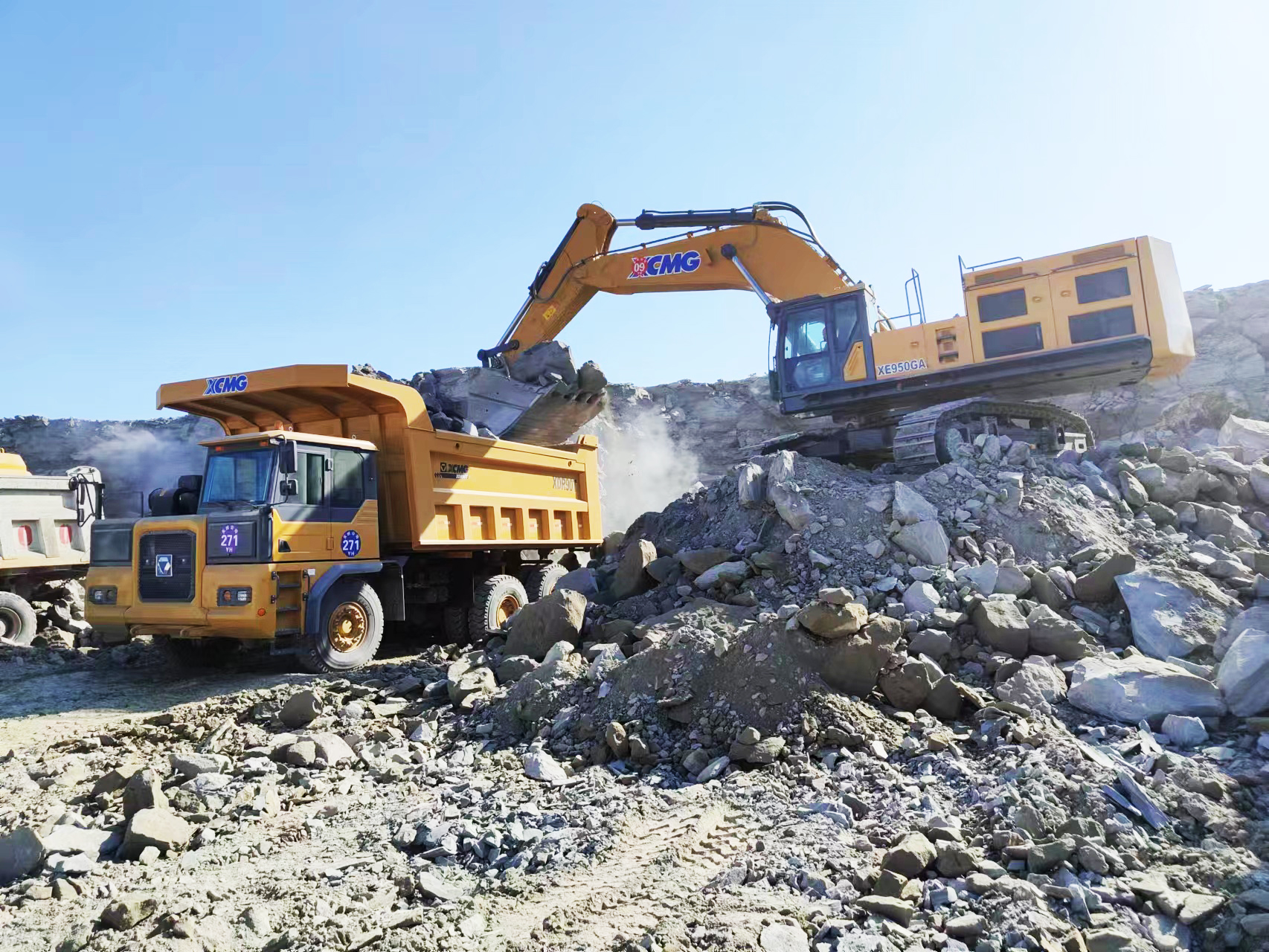 “黃金搭檔”—XE950GA與XDR90完美組合，高效賦能礦山開采