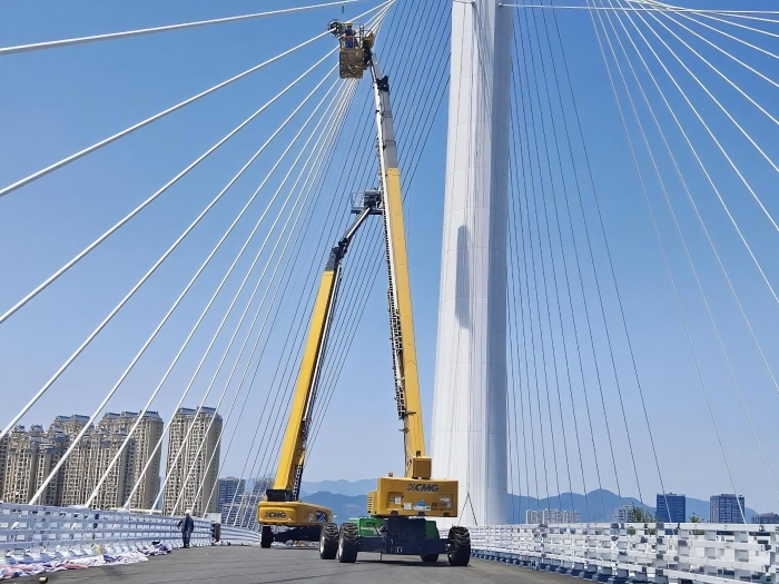 穩(wěn)如磐石！XGS70K毫米級守護博士大橋“生命線”！