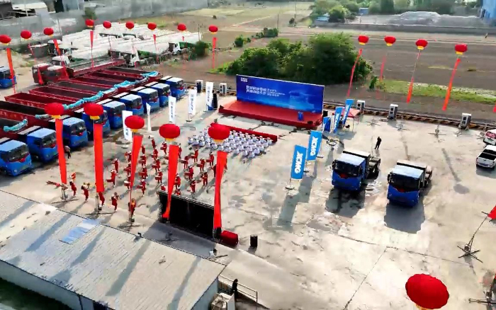 徐工新能源牽引車批量發(fā)往煤炭運(yùn)輸前線