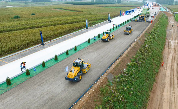 全場景智慧賦能，徐工水穩(wěn)層施工更便捷、更精準！