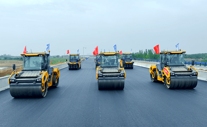坐標：湖北高速！場景：無人駕駛！
