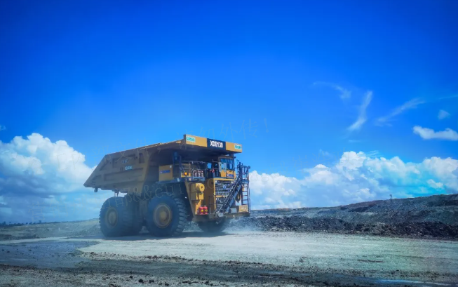 能拉能跑！徐工XDE130雙橋剛性礦車效能非凡！