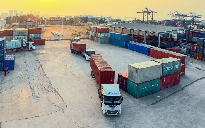 從技術(shù)到生態(tài):徐工新能源重卡構(gòu)建海南港口綠色運(yùn)輸閉環(huán)