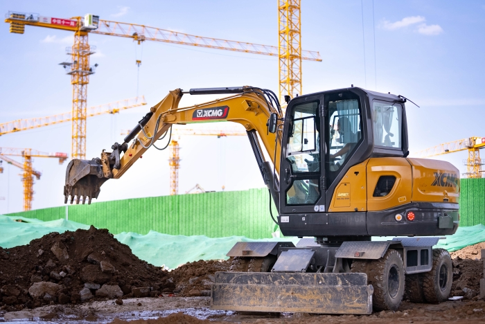 零碳機(jī)場(chǎng)！徐工挖機(jī)護(hù)航超級(jí)工程