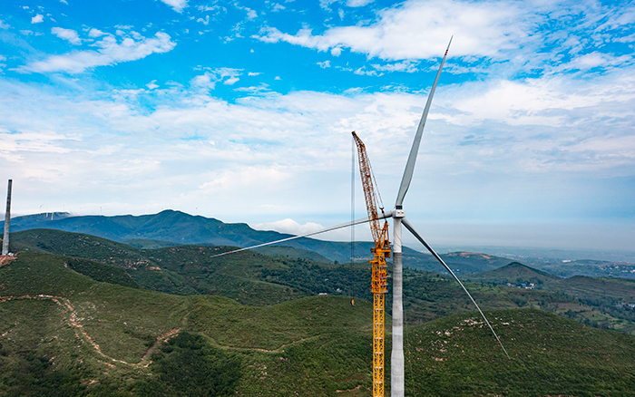 四冠王者 | 徐工XGL3300-220S風(fēng)電動(dòng)臂塔機(jī)再顯神威！