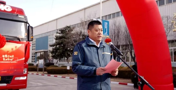 開年即沖刺！徐工高端油面產(chǎn)品火力全開！