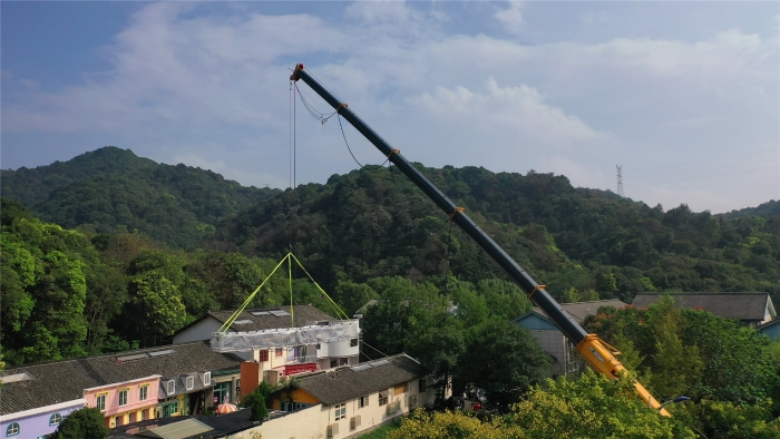 46米跨距吊3天！徐工G2代四橋130噸“闖入”影視圈！