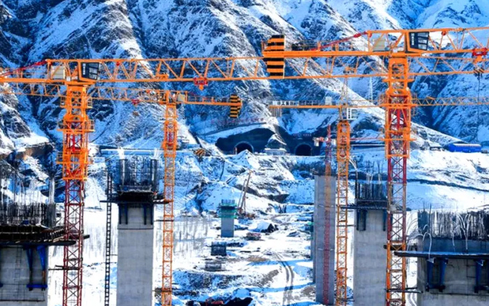 飛躍山河！徐工金再造詩意“天路”