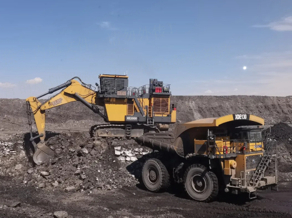 可動(dòng)率超95%！徐工XE2000礦用挖掘機(jī)好評(píng)如潮