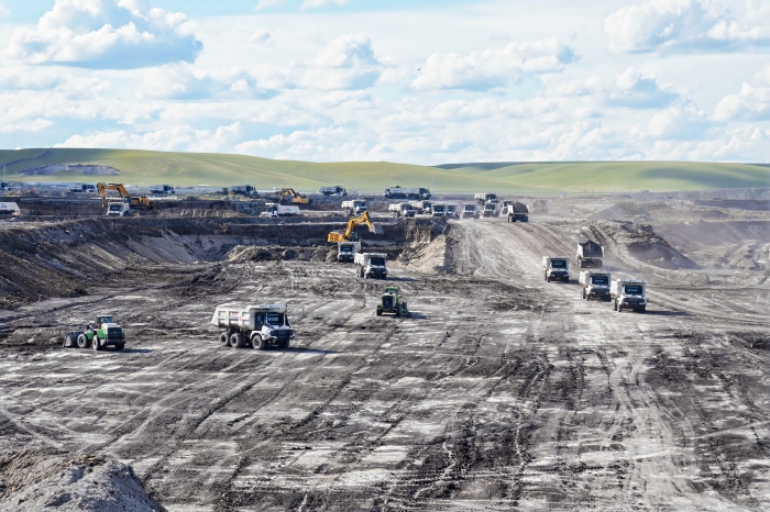 突破千萬方！無人電動(dòng)礦卡定義礦山新時(shí)代！