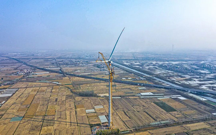 麥田工況實錄 | 徐工XGL3300-220S動臂塔機(jī)170米高空顯身手