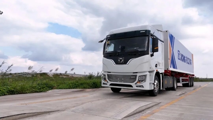 “雙11”呼喚“當(dāng)日達(dá)”！徐工4&times;2底充牽引車助力物流運輸！